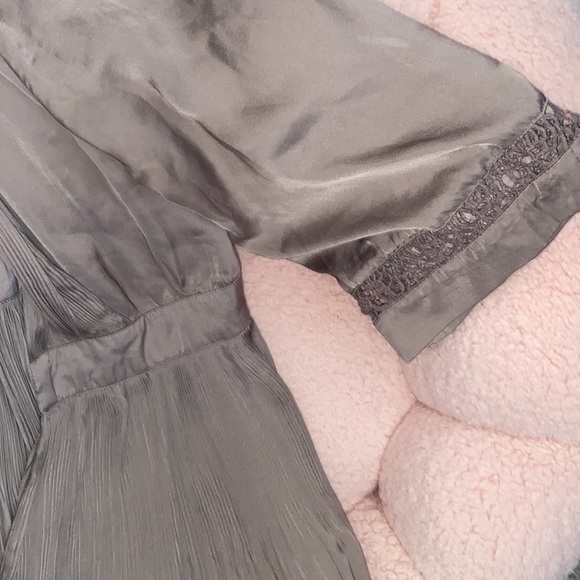 Size M, silk cardigan - Picture 3 of 4